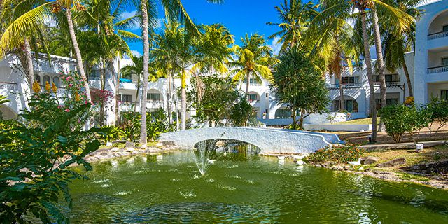 Break with lunch buffet casuarina resort (9)